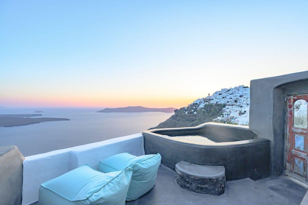 Sophia Luxury Suites in Santorini Island, Greece from 284$, photos, reviews  - zenhotels.com